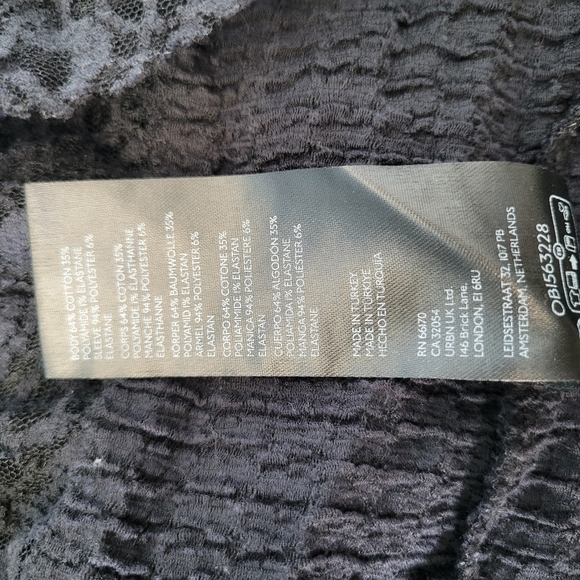 Free People Snowfall Lace Patchwork Top Black M - Picture 15 of 15